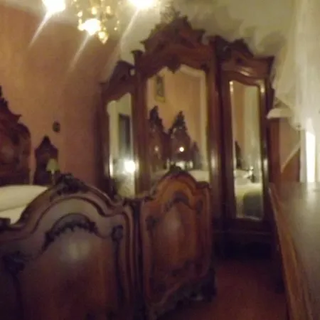 Bed & Breakfast La Vie Est Belle Roma