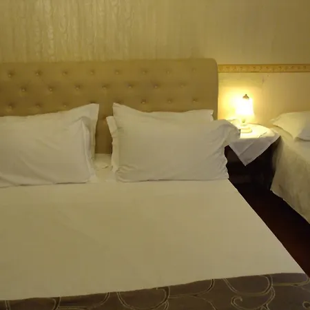 Bed & Breakfast La Vie Est Belle *