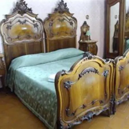 Bed & Breakfast La Vie Est Belle